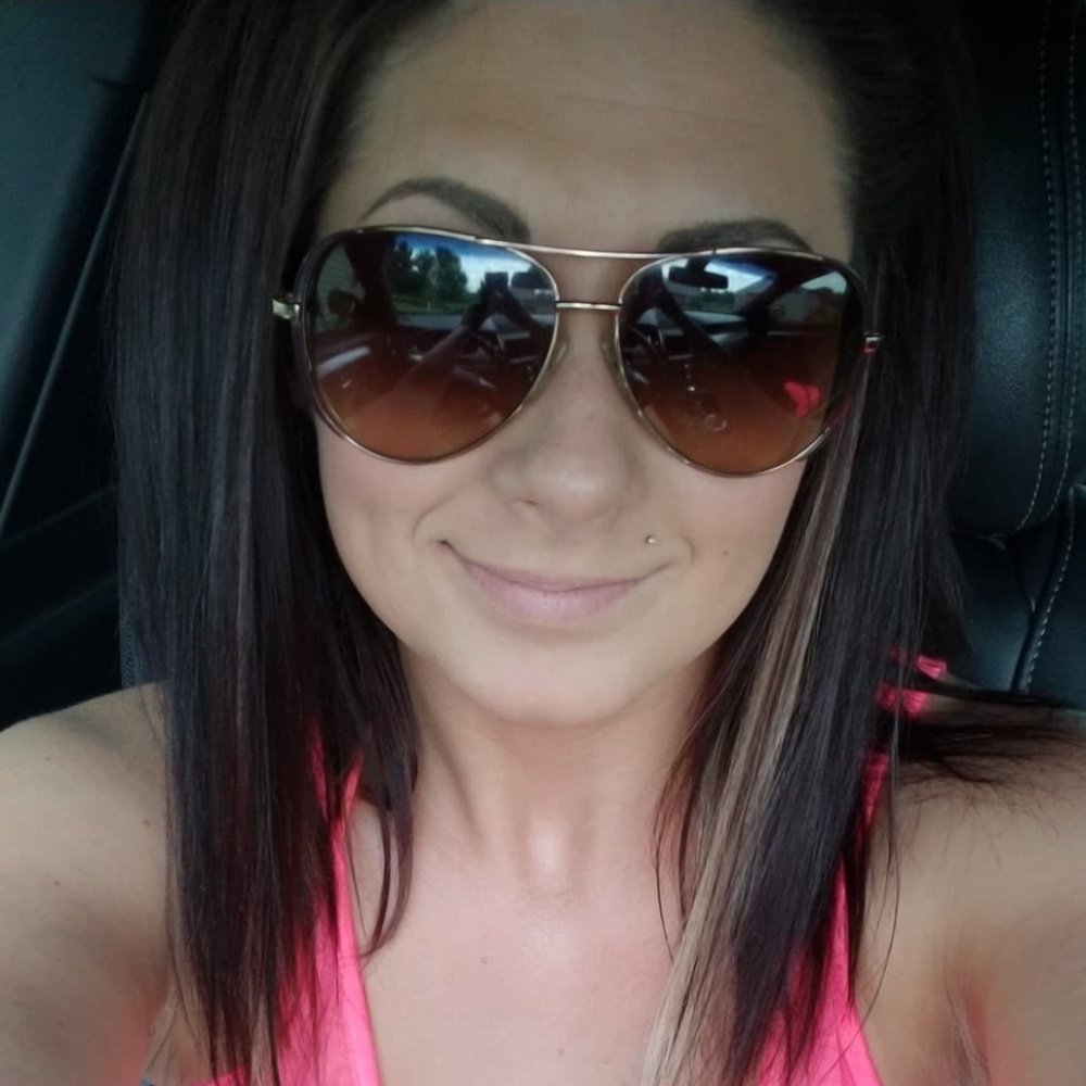 Meet your Posher, Ashley